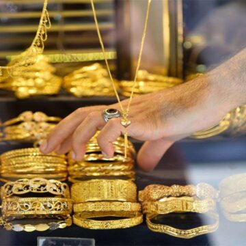 “بعد ما وصل 3000 جنيه نازل اهو”.. انخفاض مفاجئ في أسعار الذهب اليوم في محلات الصاغة شوف بنفسك