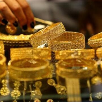 “ملوش كبير” .. قفزة مفاجئة في سعر الذهب اليوم في مصر في سوق الصاغة مش راضي يبطل طلوع