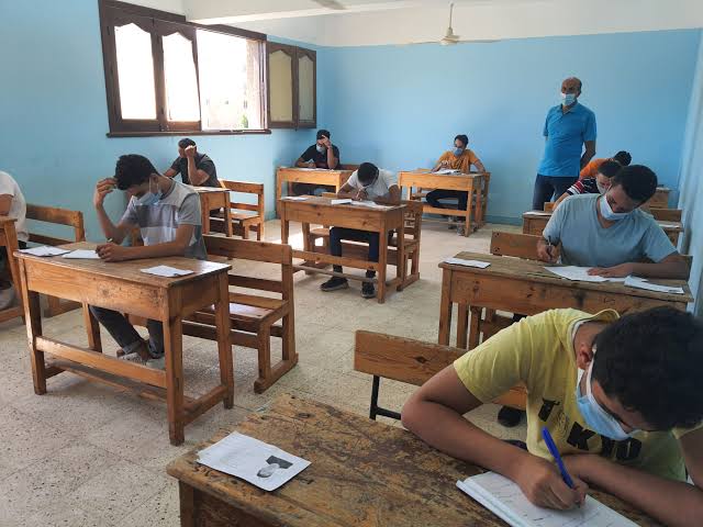 رسميا.. وزارة التعليم تكشف عن موعد امتحانات الصف الثالث الإعدادي الترم الأول 2024/2023 في كل المحافظات