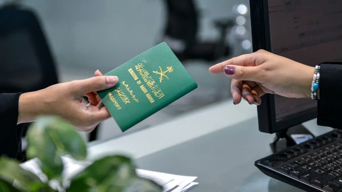 الجوازات تجيب: هل يلزم سداد مخالفة الهيئة العامة للنقل لتجديد جواز السفر؟