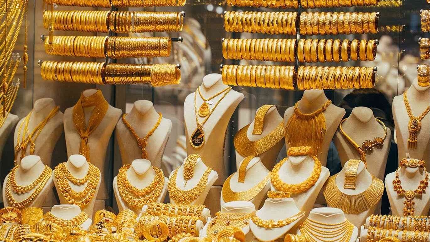 مفاجأة سارة للمشترين.. انخفاضات قوية في مصر تعرف على أخر تطورات سعر الذهب اليوم بالتفصيل