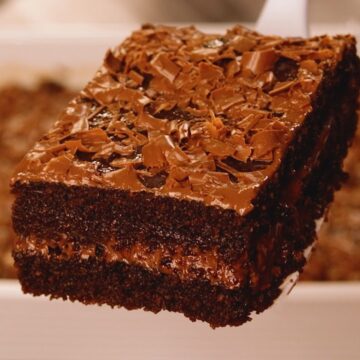 بسبوسة الشوكولاتة حلوى مميزة لأي مناسبة بخطوات سهلة وبسيطة وطعمها أحلي من الجاهزة