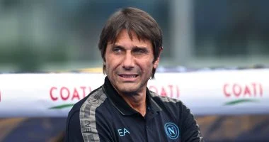 كونتي يوجه انتقادات إلى إنتر ولاوتارو عقب انتصار نابولي في مباراة حماسية