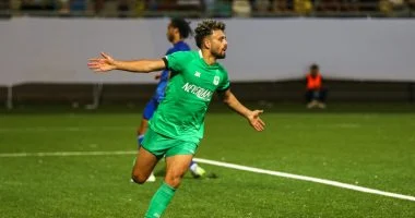 الاتحاد المصري يراجع اعتراض الحكم بامبيسو على طرد لاعب أمام ليبيا