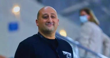 عمرو فتحي يعزز تحفيز لاعبي يد 2008 استعدادا لمباراة المغرب في كأس العالم