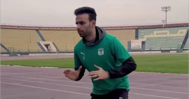 ميدو جابر يشارك في برنامج تأهيلي مكثف خلال تدريبات فريق المصري