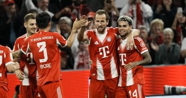 كومباني يعتمد التشكيلة الأساسية لمواجهة كولن في كأس ألمانيا