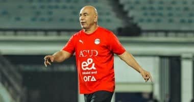 إيهاب الكومي يؤكد عدم تضمين تتويج أمم أفريقيا في عقد حسام حسن