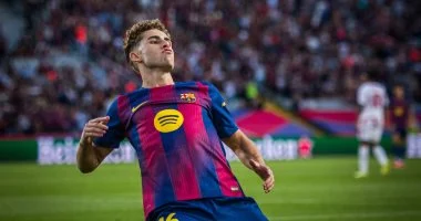 فيرمين لوبيز يعادل النتيجة لبرشلونة أمام ريال مدريد في الدقيقة 38