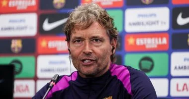 مساعد فليك يؤكد غياب رافينيا عن كلاسيكو الدوران والريال يعيش فترة تغيير