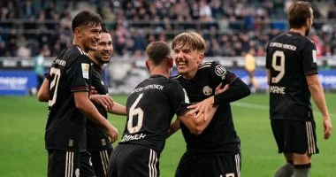 بايرن ميونخ يحقق فوزا كبيرا على مونشنجلادباخ ويصل لمستوى رقم ميلان القياسي في الدوري الألماني