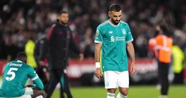 حزن عميق يكتنف محمد صلاح عقب سقوط ليفربول في مباراته الرابعة بالبريميرليج