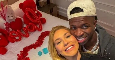 فينيسيوس جونيور يكشف عن حبه لفيرجينيا فونسيكا بصورة رومانسية