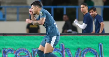 الهلال يتخطى الأخدود بصعوبة والقادسية ينتصر على الحزم في كأس الملك