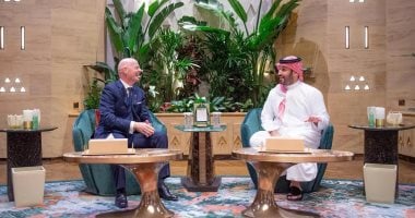 استقبال ولى العهد السعودي لرئيس الفيفا لتعزيز العلاقات الرياضية