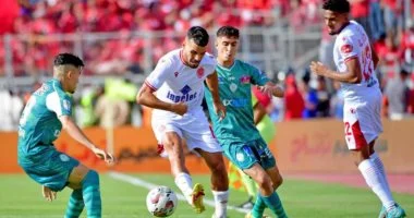 ظهور 16 لاعباً جدد في ديربي القمة بين الرجاء والوداد الليلة