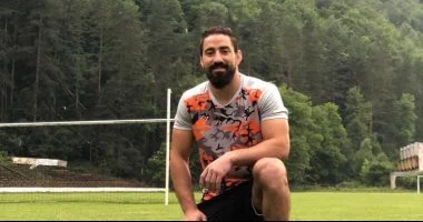 مصدر مقرب يكشف تفاصيل جنسية عمرو رضا لاعب المصارعة في الولايات المتحدة