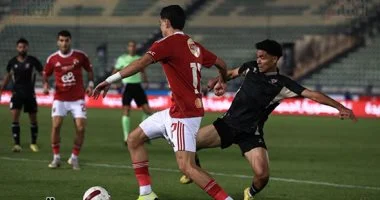 مشاجرة بين لاعبي الأهلي ومصورين عقب مباراة بتروجت تشغل المتابعين