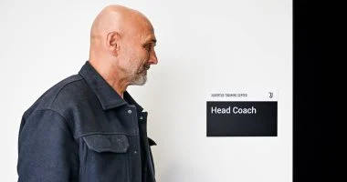 يوفنتوس يتعاقد مع سباليتي لقيادة الفريق حتى نهاية الموسم