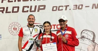 سارة عمرو تحقق الذهبية في بطولة العالم لسلاح الشيش تحت 17 سنة بتركيا
