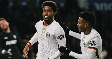 تشيلسي يتخطى وولفرهامبتون في مباراة مثيرة بكأس الرابطة