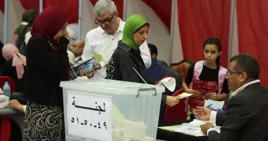 تعليق جلسة الجمعية العمومية للنادي الأهلي بسبب أداء صلاة الجمعة