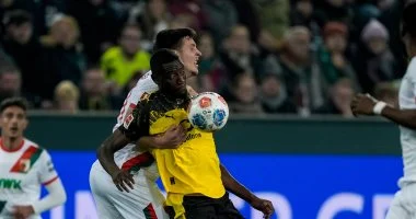 مباراة أوجسبورج ودورتموند يشعل المنافسة على صدارة الدوري