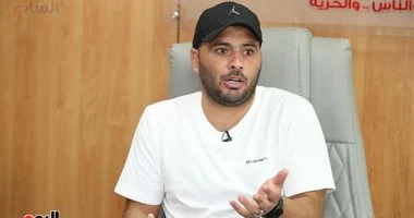 عماد متعب يؤكد تأثير تغيير المدربين على أداء الأهلي ويكشف معاناة الفريق في الهجوم