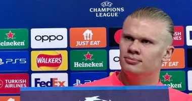 هالاند يثني على ميسي ورونالدو ويرى ريان شرقي نجماً صاعداً