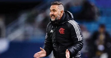 وولفرهامبتون ينهي عقد فيتور بيريرا بسبب تراجع أداء الفريق