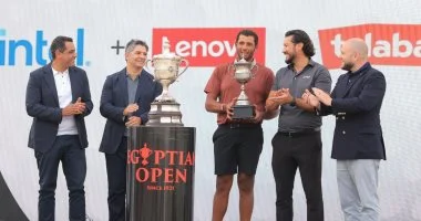 اللاعب النمساوي نيكلاس يحرز لقب بطولة مصر للجولف مع إشادة بالتنظيم والملاعب