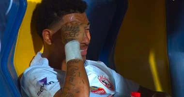 دموع خوان بيزيرا عقب الإصابة في مواجهة الزمالك وطلائع الجيش