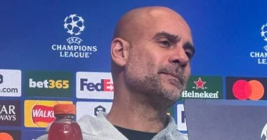 جوارديولا يكشف سر استخدام هالاند لتعزيز أداء فريق السيتي