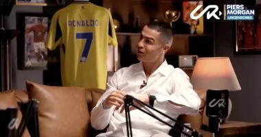 رونالدو يؤكد قدرة ترامب على تغيير العالم ويكشف موعد اعتزاله