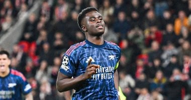 أرسنال يتألق بثلاثية على سلافيا براج ويتصدر ترتيب دوري الأبطال