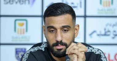 أحمد الشناوي يؤكد صعوبة مباراة الزمالك ويأمل في تحقيق الفوز