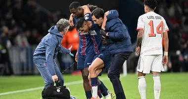 إصابة أشرف حكيمي في مباراة بي اس جي وبايرن ومدة الغياب المتوقعة