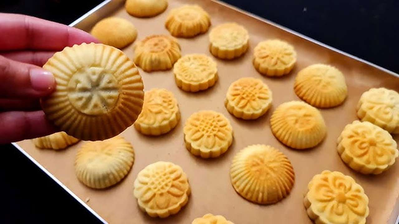 معمول التمر الهش… حضريه على أصوله في دقائق بمكونات بسيطة وبيذوب في الفم