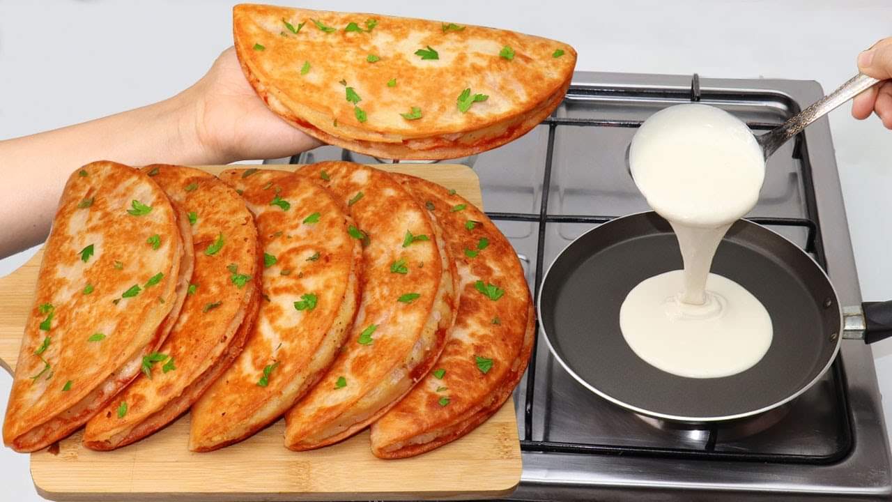 سدي جوعك آخر الليل بعمل فطائر البطاطس السريعة في الطاسة بحشوة الجبنة بخلطة وطعم هتاكلي صوابعك وراه