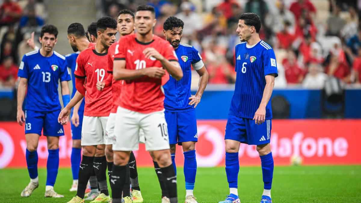 بعد مباراة مصر والكويت.. مسؤول سعودي يفجر مفاجأة بشأن إنتقال لاعب مصري لتمثيل منتخب السعودية