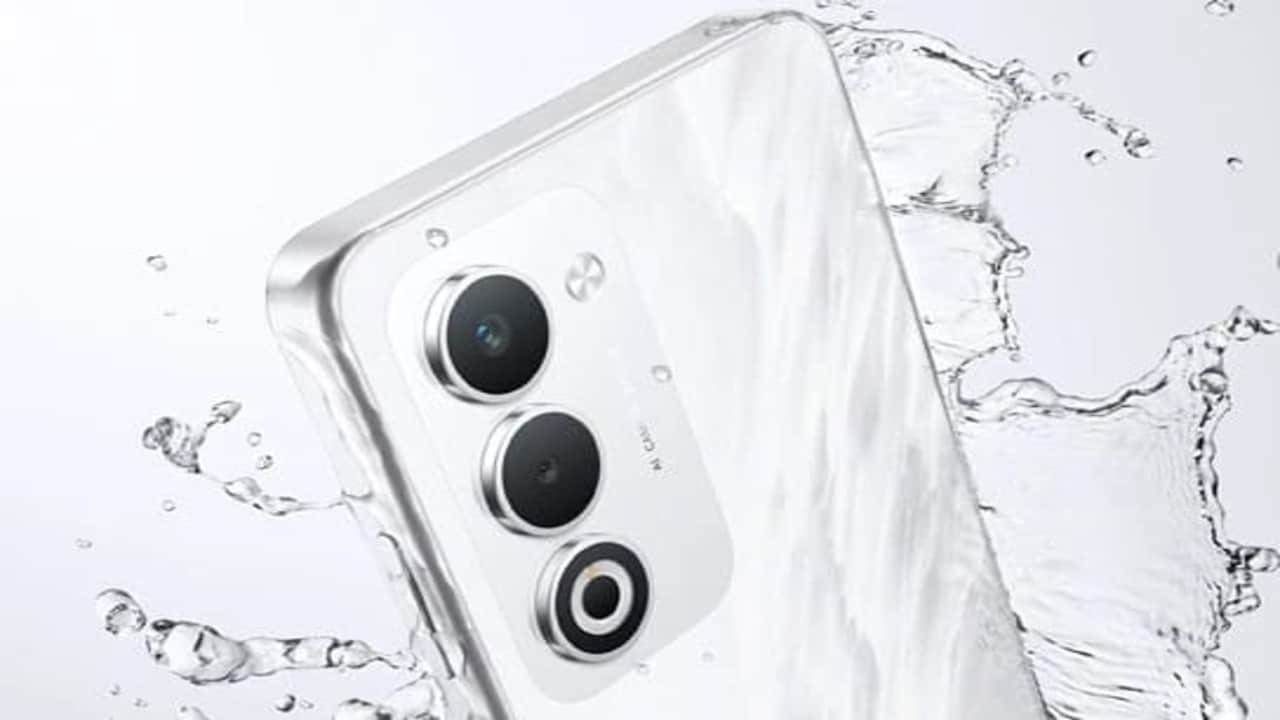 السعر مفاجأة.. هاتف Oppo A5 4G بذاكرة 256GB وأداء سلس بمعالج Adreno 610 بسعر اقتصادي لا يصدق - بوابة الصبح