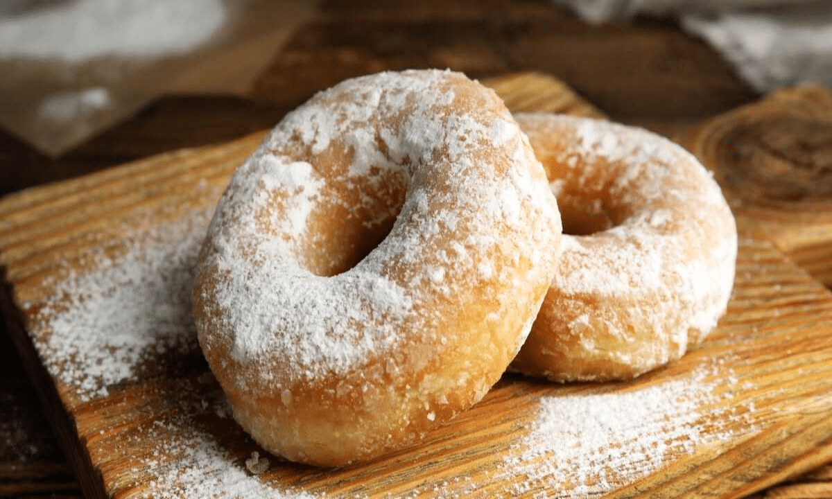 اعرفي سعر نجاح الدوناتس .. طريقة عمل الدونات في المنزل بعجينة قطنية هشة